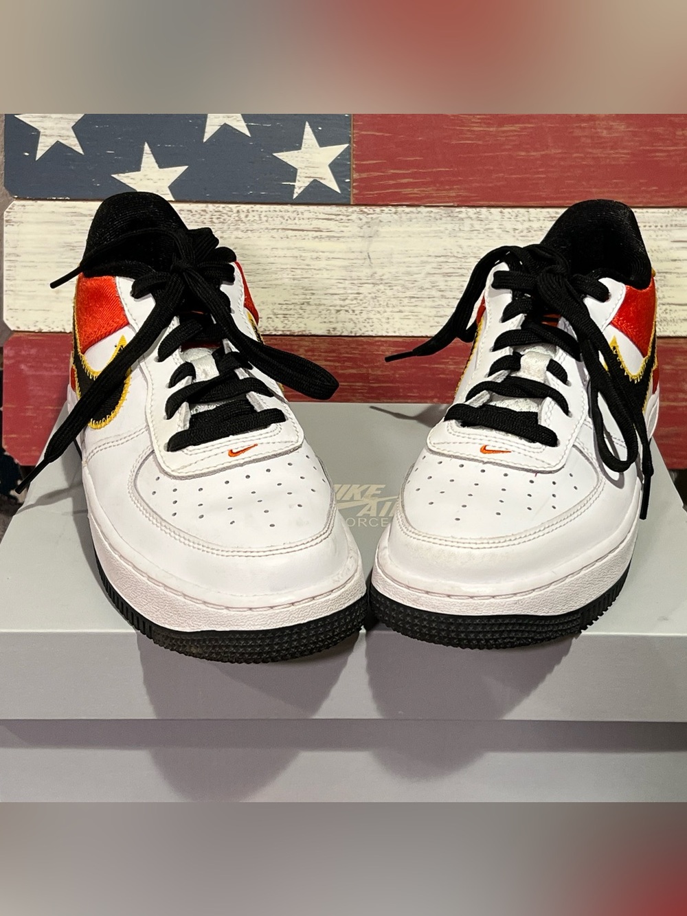 NIKE Air Force 1 LV8 1 (GS)